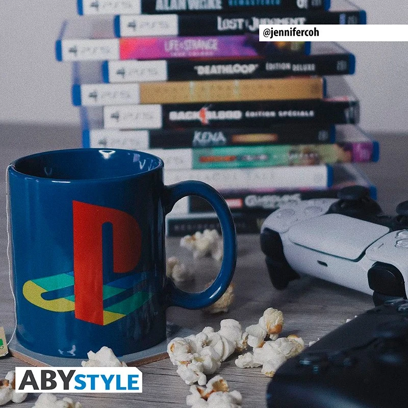 ABYstyle PLAYSTATION - Pck Verre XXL + Mug + 2 Coasters "Classique 2019" 2 ABYstyle PLAYSTATION - Pck Verre XXL + Mug + 2 Coasters "Classique 2019" – Image 2