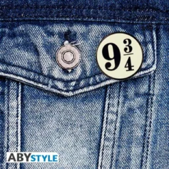ABYstyle Harry Potter - Pin's Voie 9 3/4 7 ABYstyle Harry Potter - Pin's Voie 9 3/4 -ABYstyle Boutique harry potter pin s voie 9 34 5c9263e000f9d